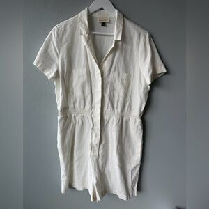 Universal Thread white linen blend button up romper Women’s sz L